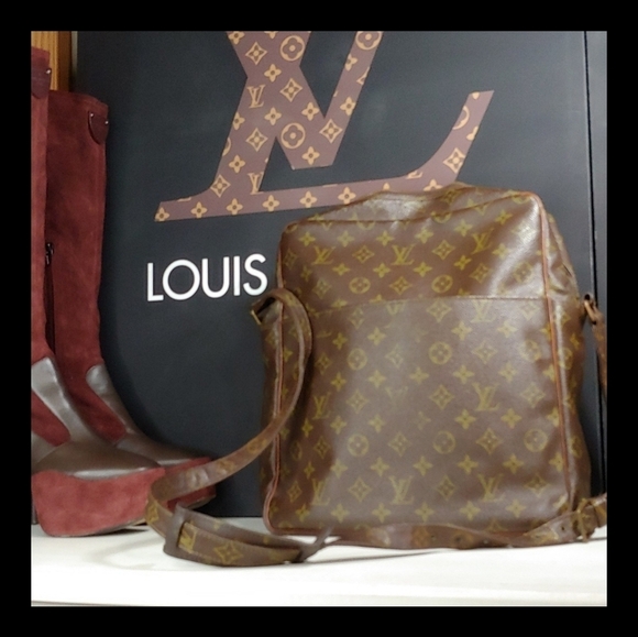 Louis Vuitton Handbags - Louis Vuitton Messenger Bag Vintage Monogram Marceau GM Messenger Bag